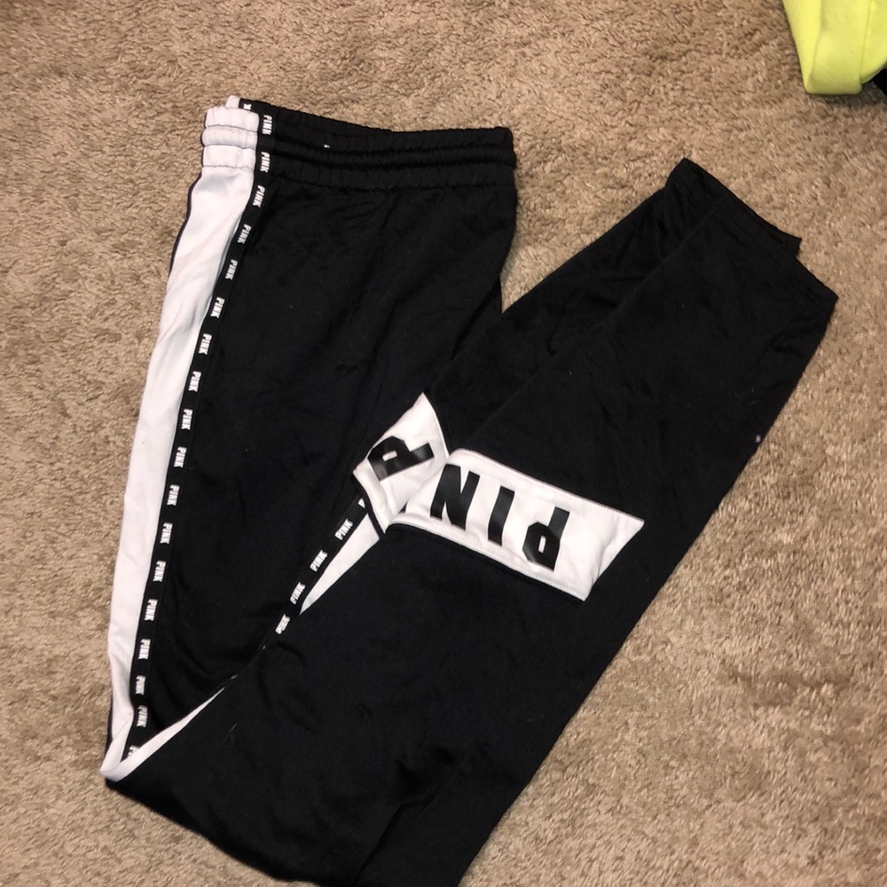PINK VS Joggers